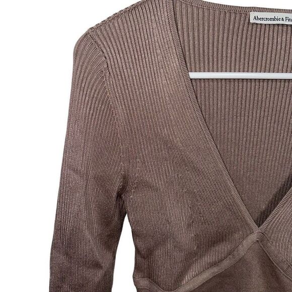 abercrombie Long-Sleeve V-Neck Sweater Bodysuit - new with tags - Picture 6 of 13